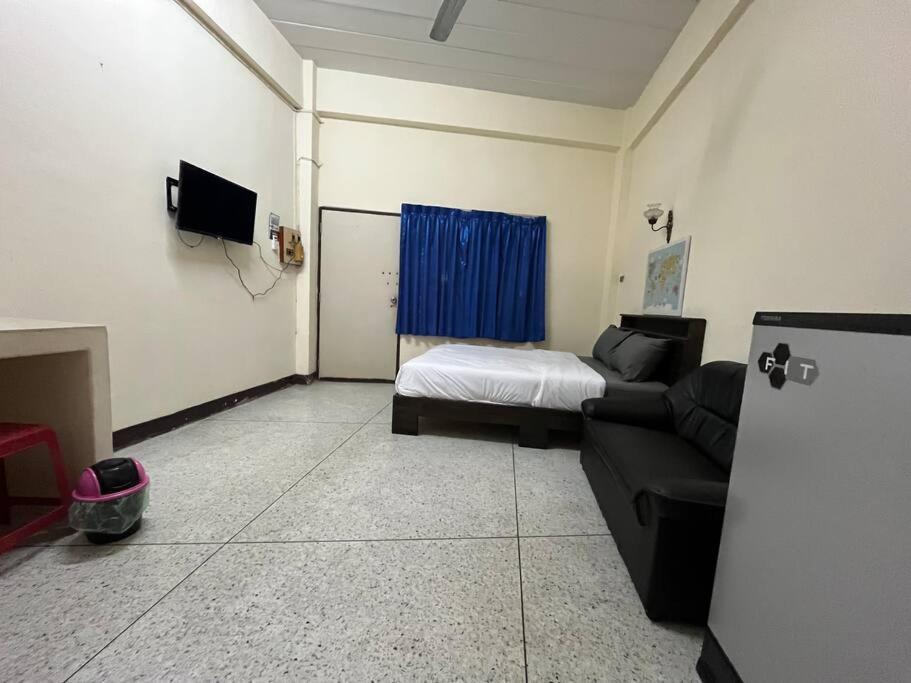 Room101 In Wanna Apartment Pattaya Eksteriør bilde